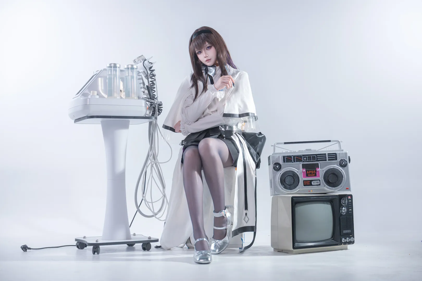 二次元cosplay, 明日方舟, 白棚摄影, 普瑞赛斯cos, 科技感穿搭 - 第2张