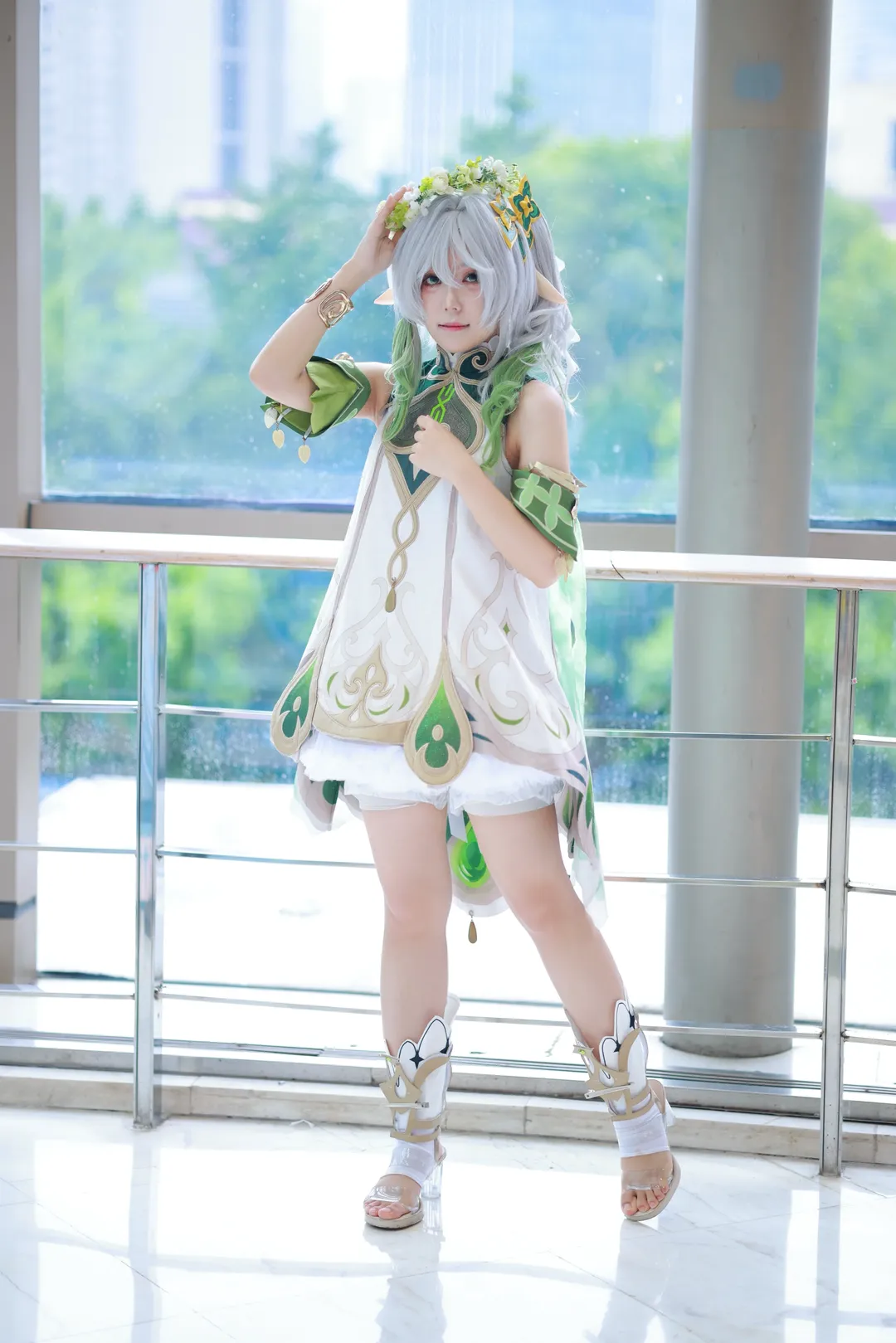 原神, 纳西妲cos, cosplay摄影, 精灵耳朵, 白绿配色 - 第4张