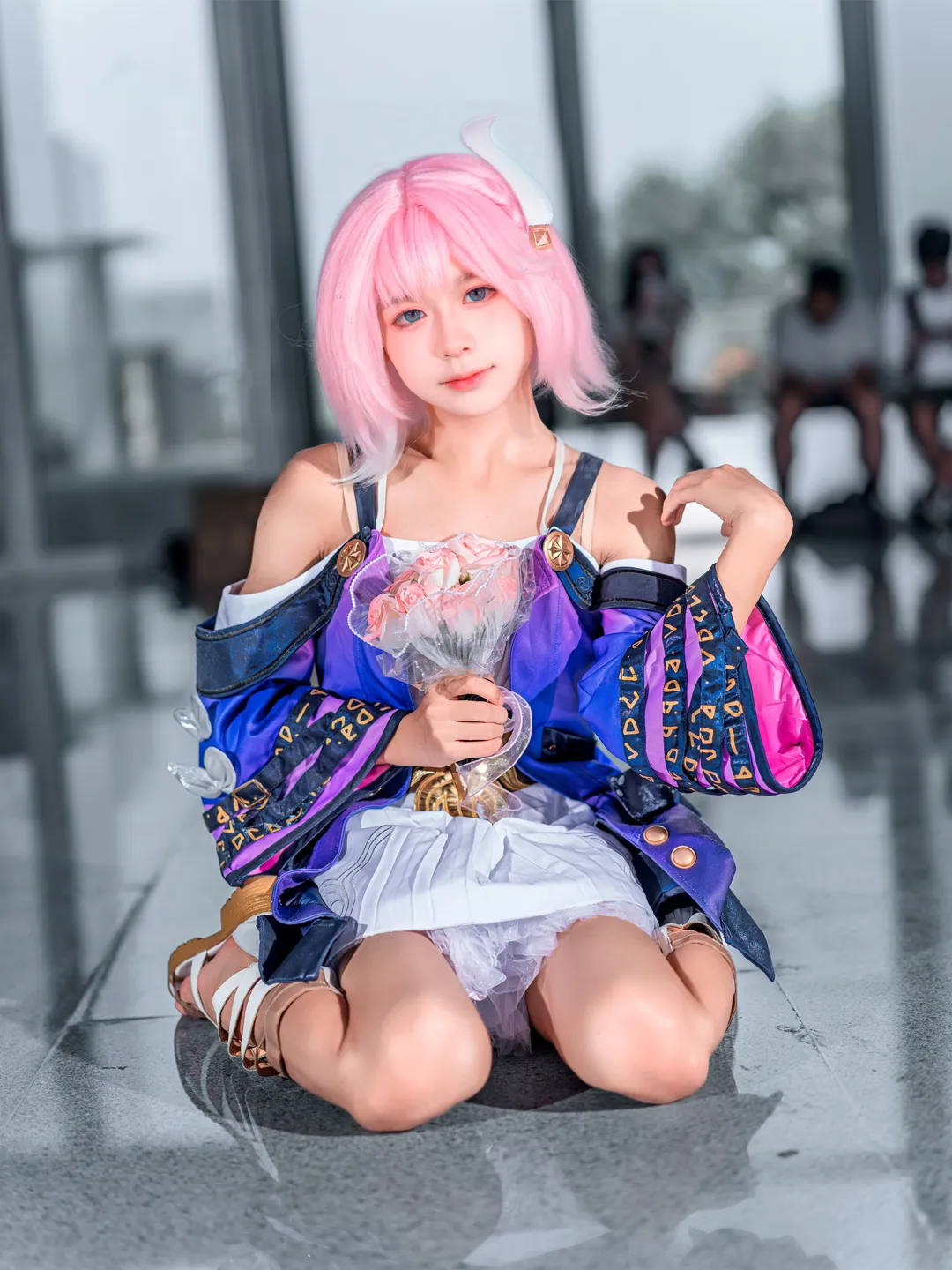 昔漣cos, 崩壞星穹鐵道, Cosplay穿搭, 粉發角色扮演, 展會攝影 - 第3張