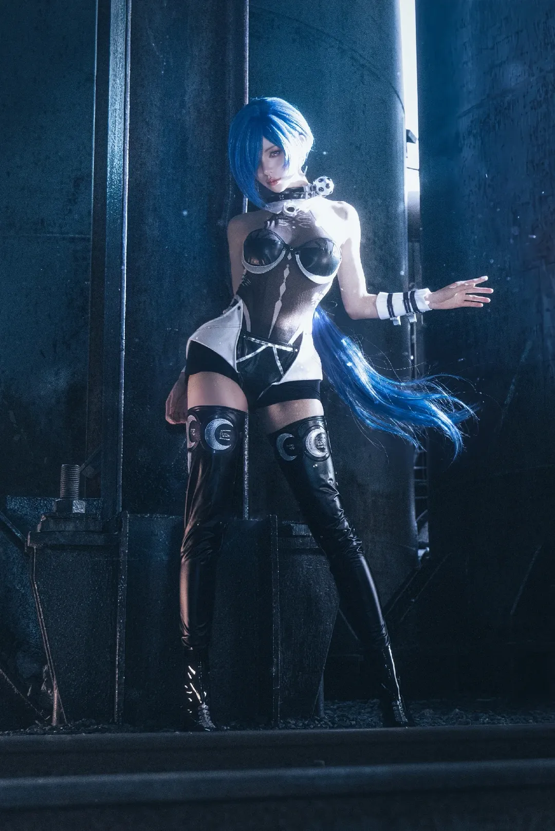 绝区零, 普罗米娅cos, cosplay正片, 工业风cos, 漆皮长靴
