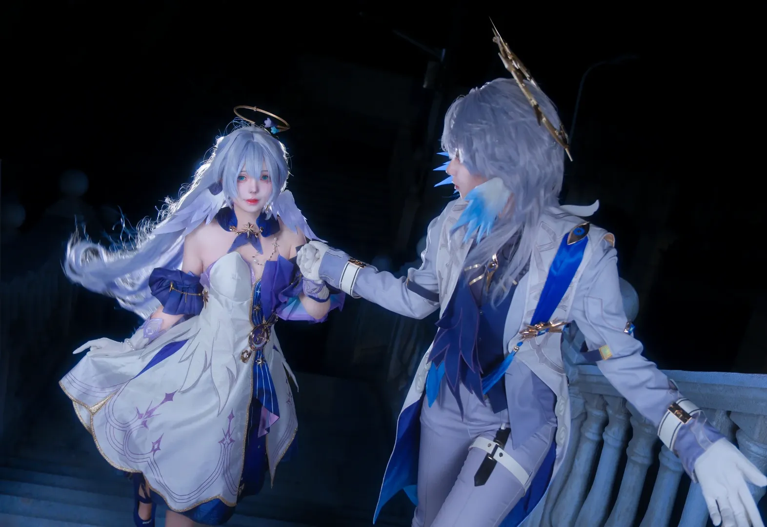 Anime-style photography, Honkai: Star Rail, Sunday and Robin cosplay, Duo cosplay photoset, Cool-toned lighting - Image 4