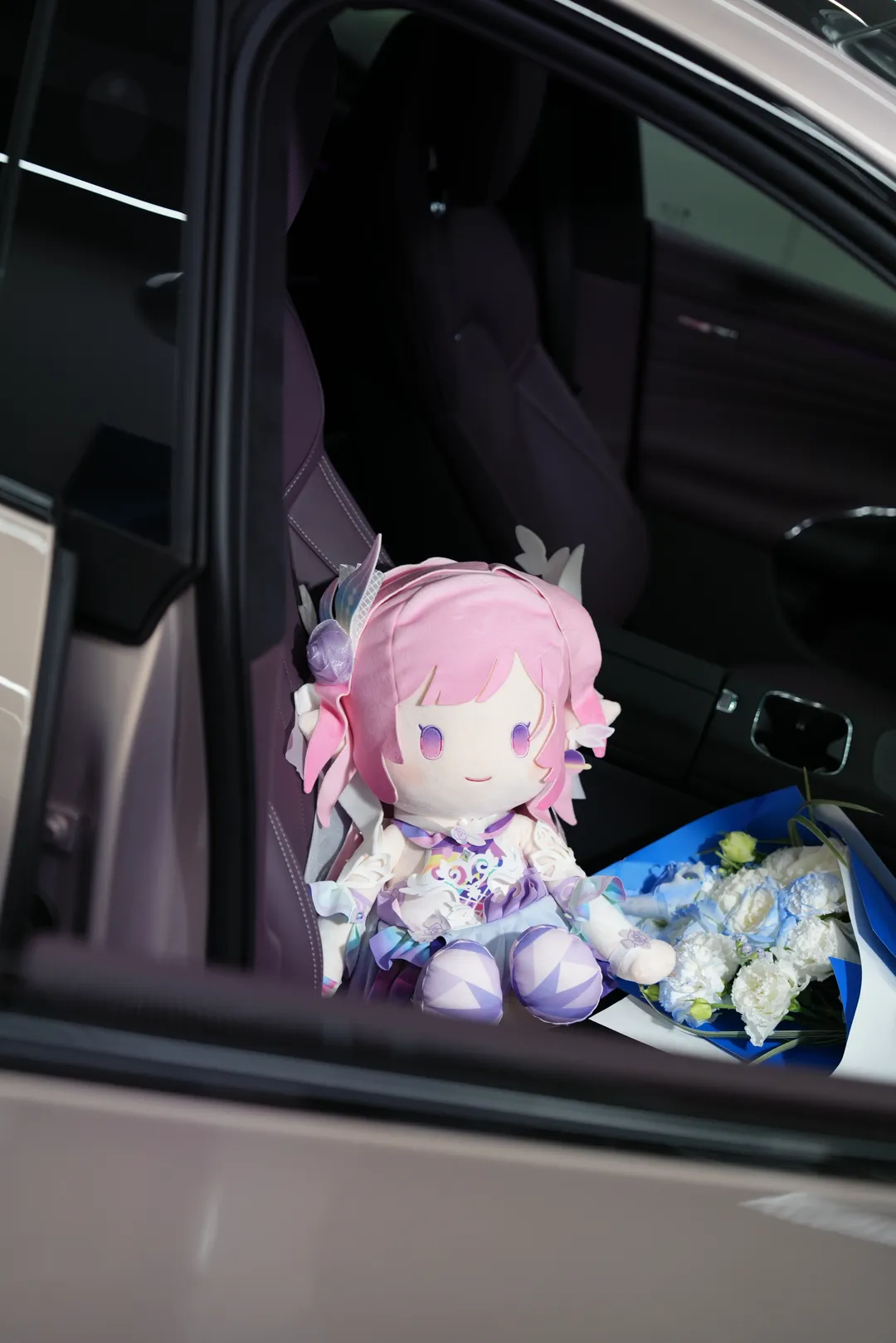 昔涟cos, 崩坏星穹铁道, cosplay提车, 小米SU7Pro, 520礼物 - 第4张