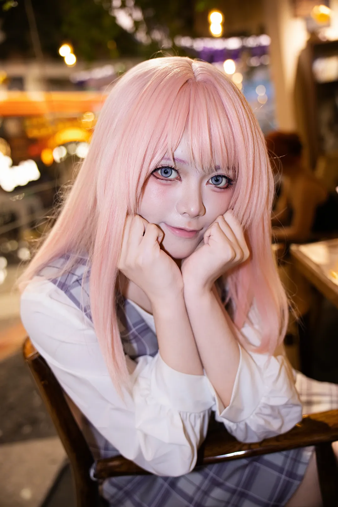 夜景ポートレート, コスプレ撮影, ピンクのウィッグ, 千早愛音 コスプレ, キヤノン R8