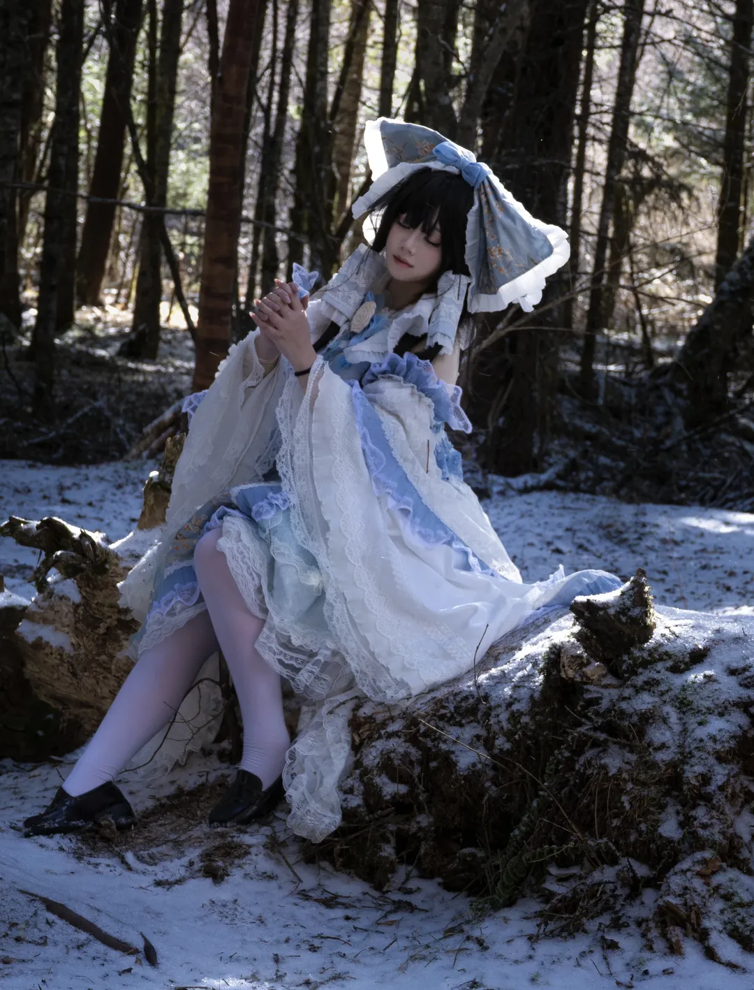 博丽灵梦cos, 东方project, 林间摄影, 雪景旅拍, 冬季cos