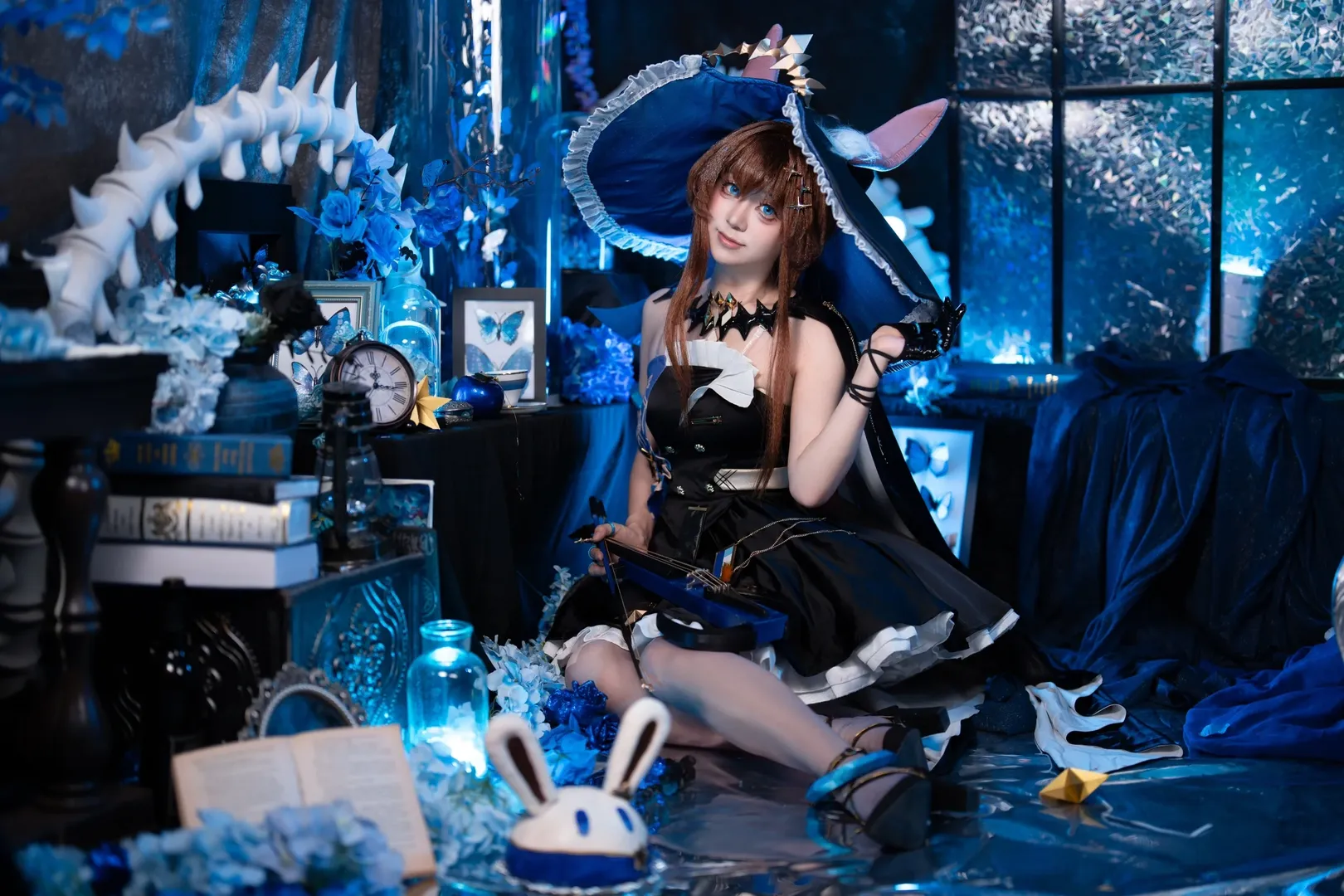 Arknights, Amiya cosplay, Cosplay photoshoot, Exquisite makeup and styling, Fantasy in the Mirage - Image 3