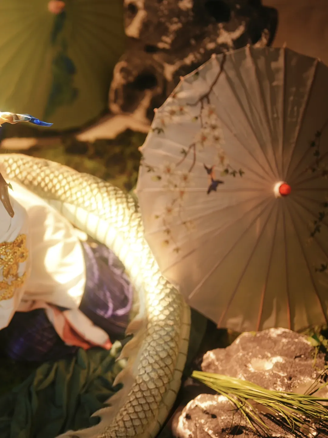 Shu cosplay, Arknights, White studio set design, Beijing photoshoot, Somniloquium Serenum cosplay - Image 2
