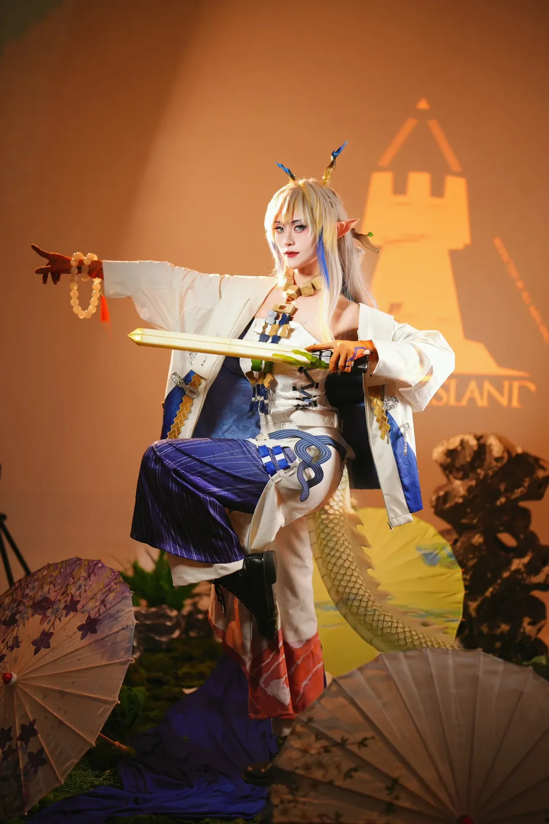 Shu cosplay, Arknights, White studio set design, Beijing photoshoot, Somniloquium Serenum cosplay - Image 9