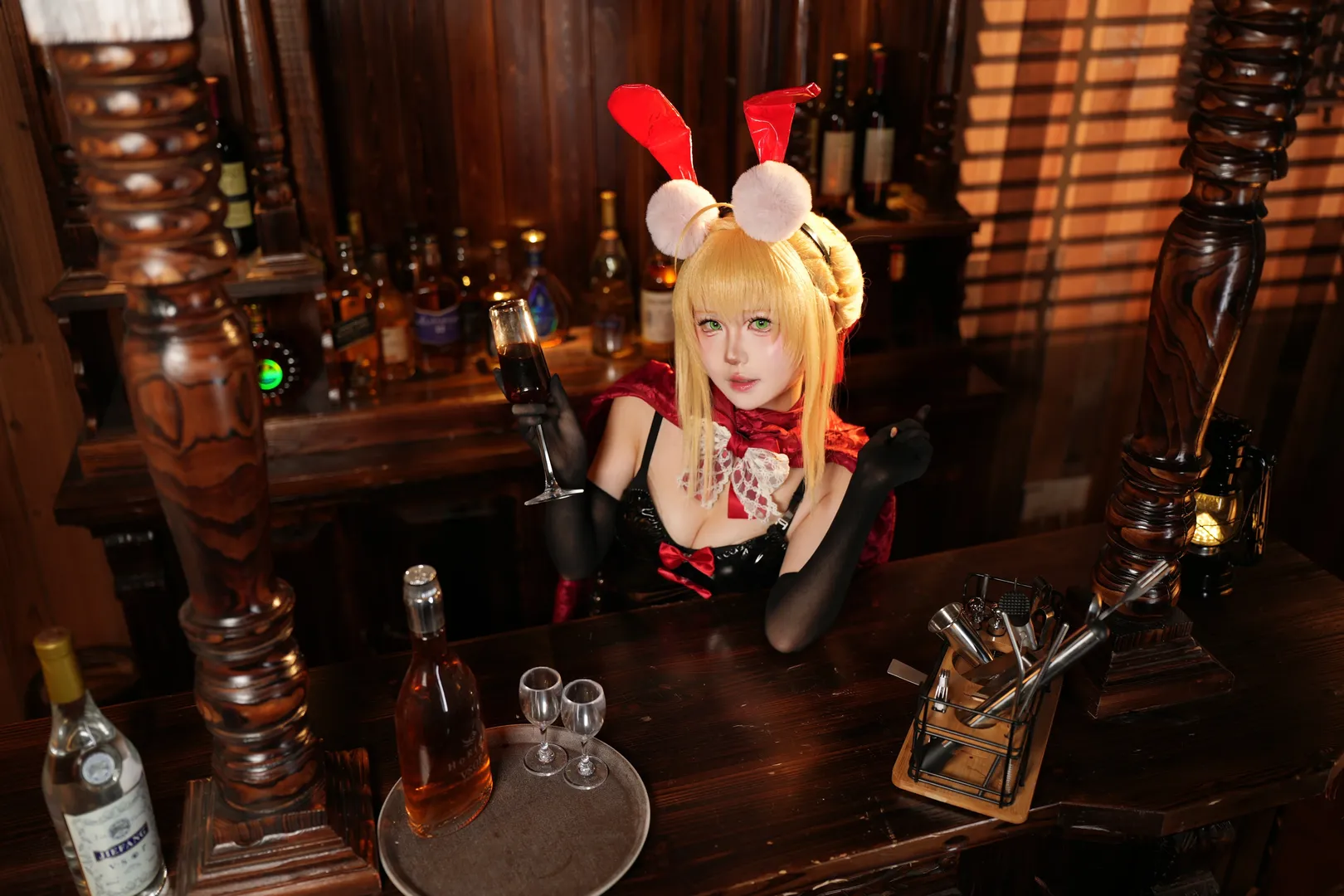 Fate/Grand Order, バニーガール, レトロバー, ネロ コスプレ, コスプレ撮影 - 3枚目