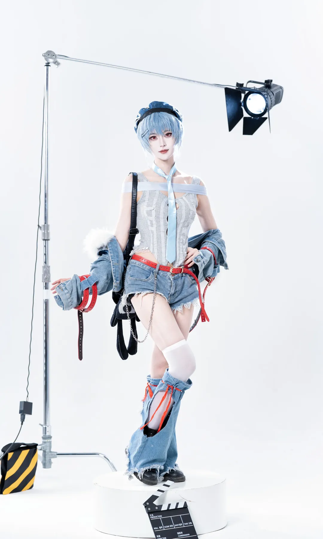 绫波丽cos, 动作参考, 新世纪福音战士, cosplay正片, 摇滚风穿搭 - 第2张