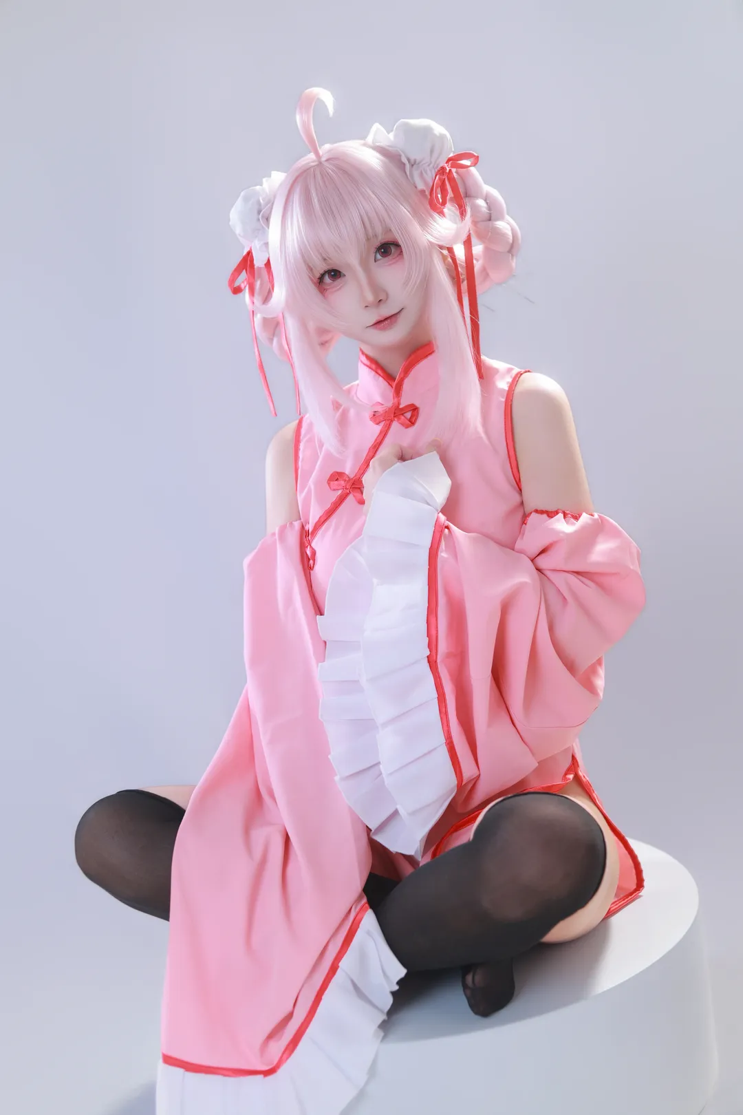 蔚蓝档案, 柚鸟夏cos, 二次元人像, 旗袍动作参考, 粉发Coser - 第5张