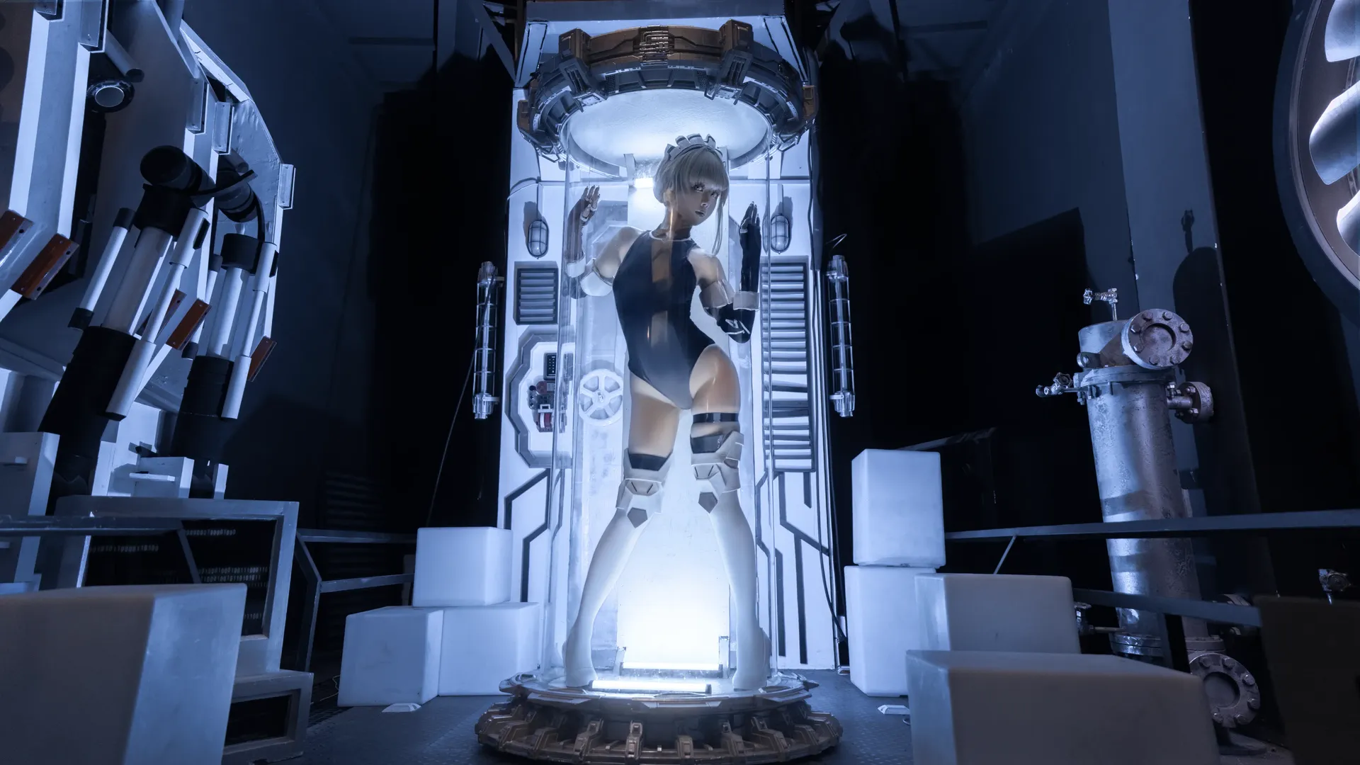 蔚蓝档案, cosplay正片, 飞鸟马时cos, 冷色调氛围, 科幻摄影 - 第1张