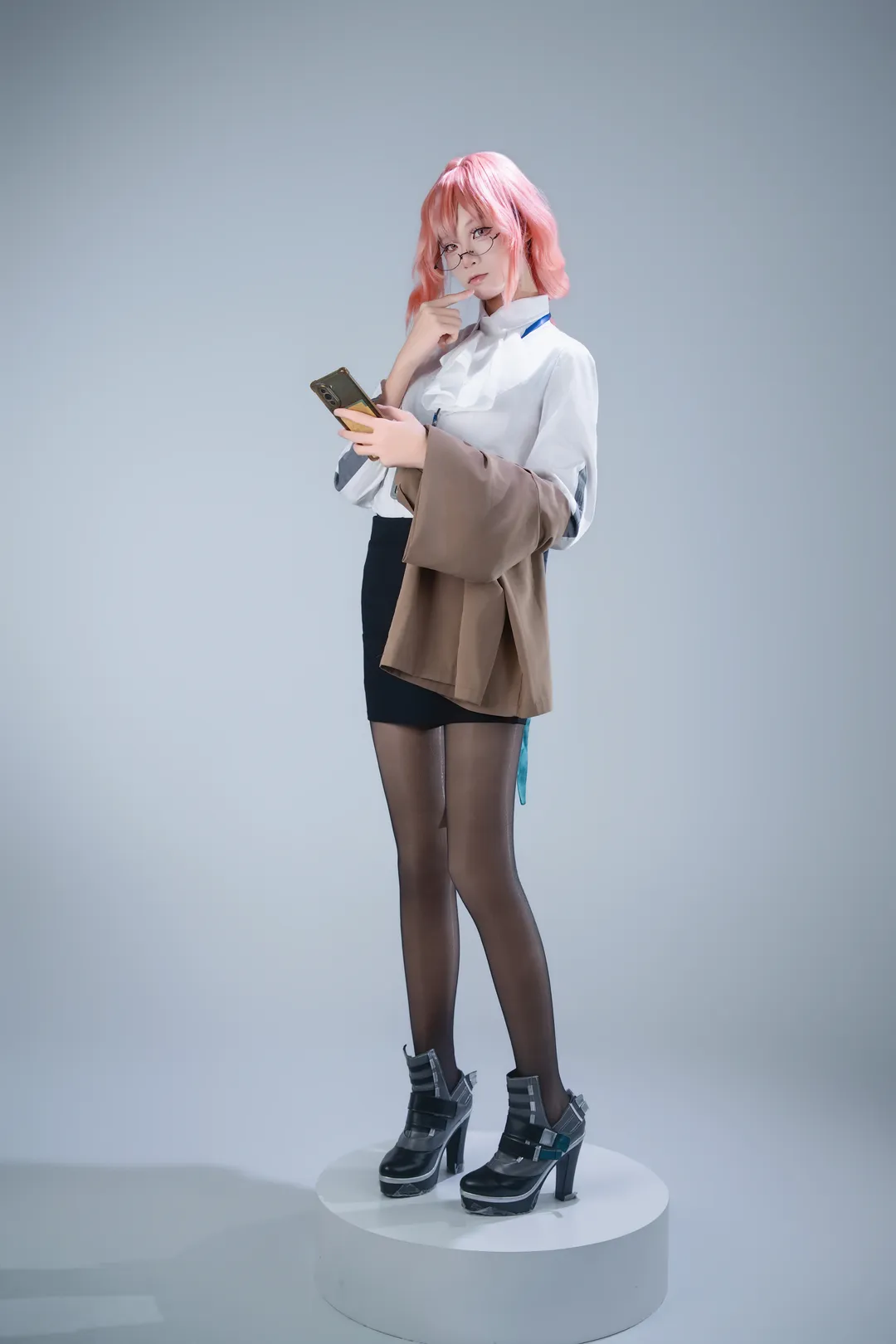 绝区零, 白棚拍摄, cosplay, 动作参考, 月城柳cos - 第7张