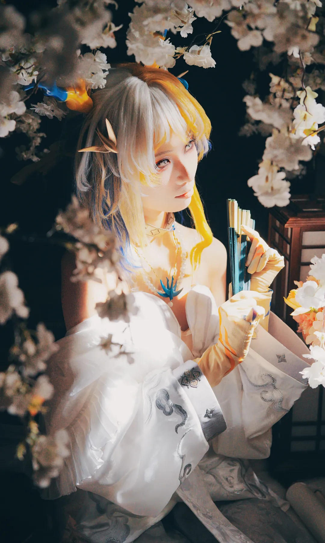 シュウ コスプレ, アークナイツ, 二次元コスプレ, コスプレ撮影, 泡影蒼霆