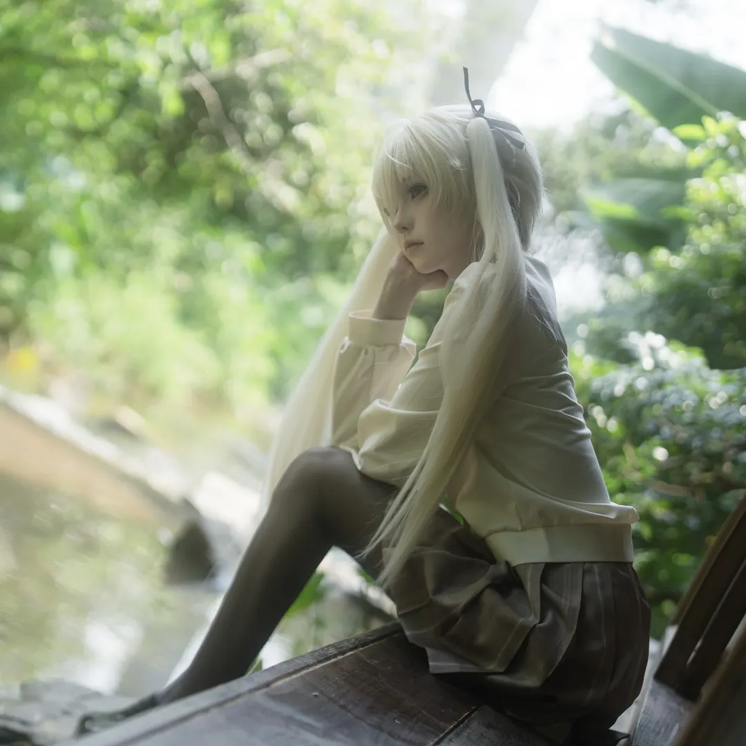 户外写真, 春日野穹cos, cosplay摄影, 白毛双马尾, 校园风穿搭