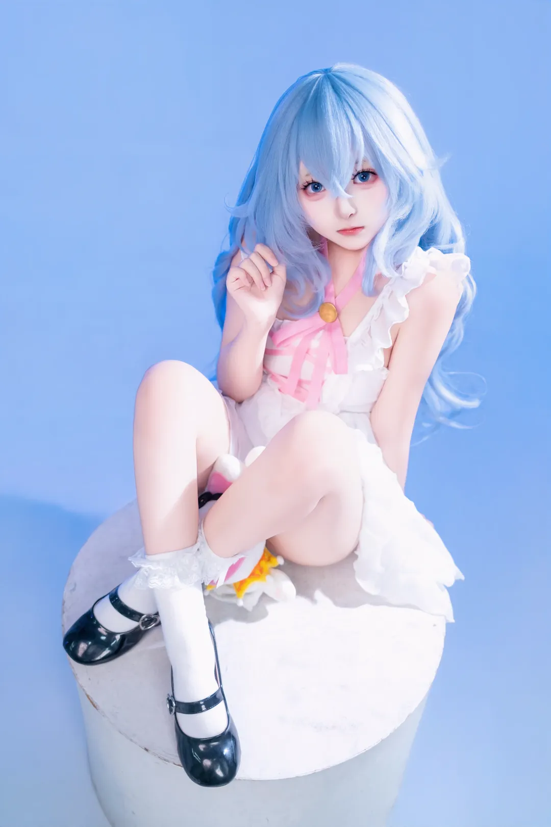 アニメコスプレ, コスプレ日常, 四糸乃のコスプレ, デート・ア・ライブ, 白ホリ撮影 - 7枚目