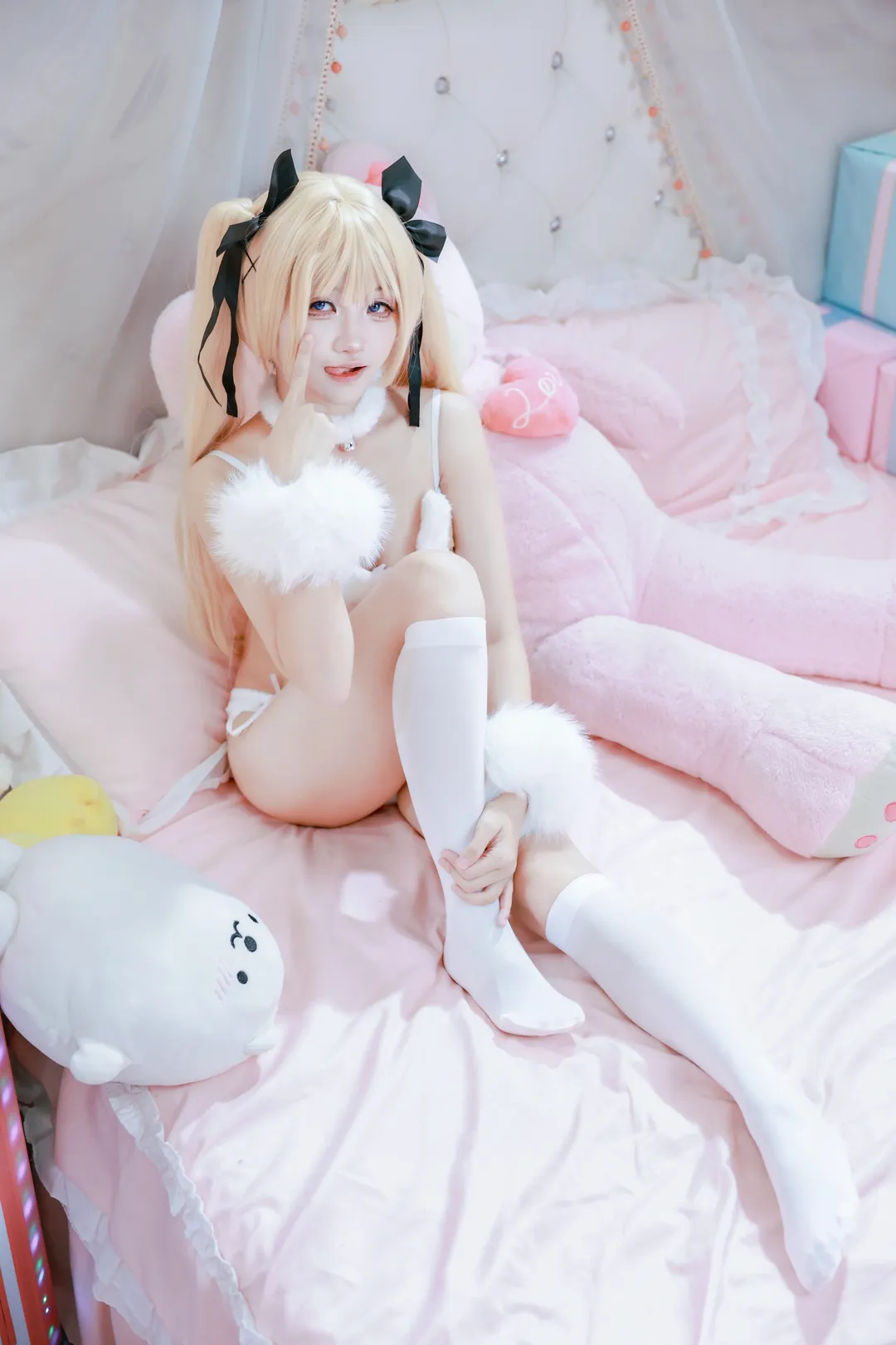 Anime cosplay, Sweet girl photoshoot, Marie Rose cosplay, Dead or Alive, White over-the-knee socks