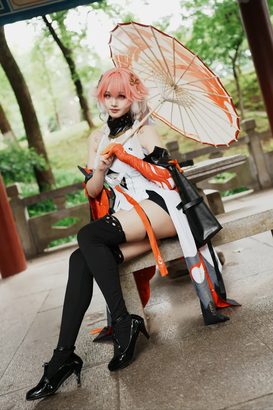 鸣潮, 长离cos, cosplay正片, 园林外景摄影, 长沙打卡