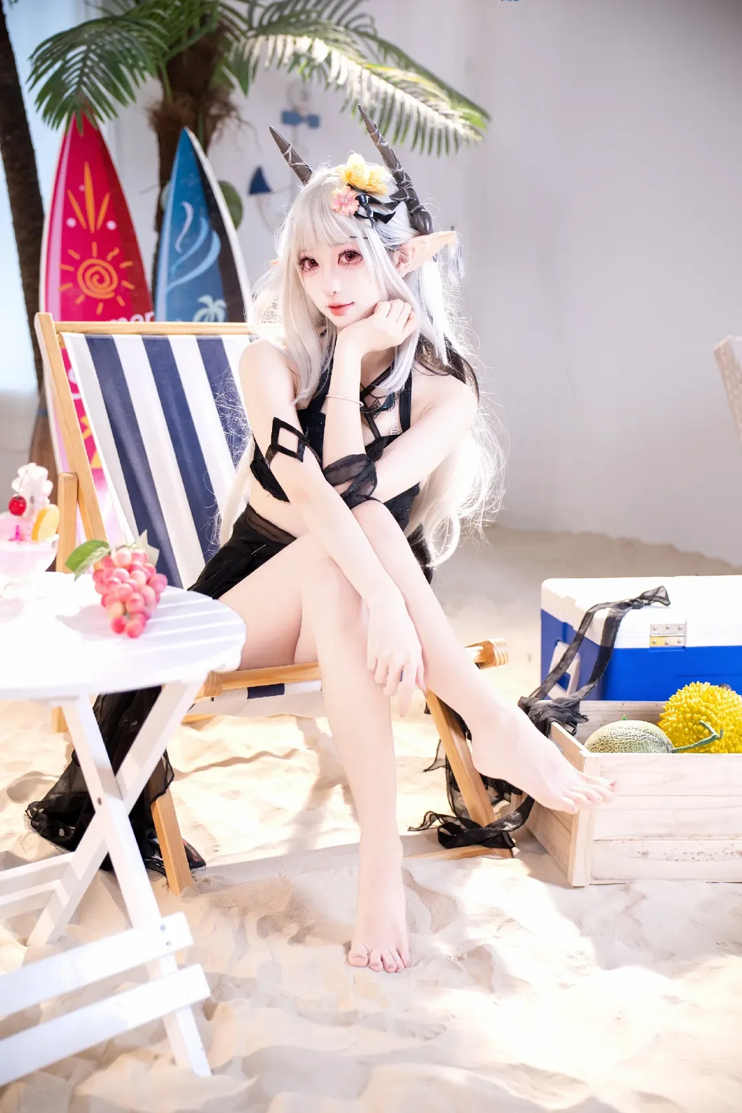 泳装cos, 明日方舟, cosplay写真, 泥岩cos, 夏日沙滩 - 第1张
