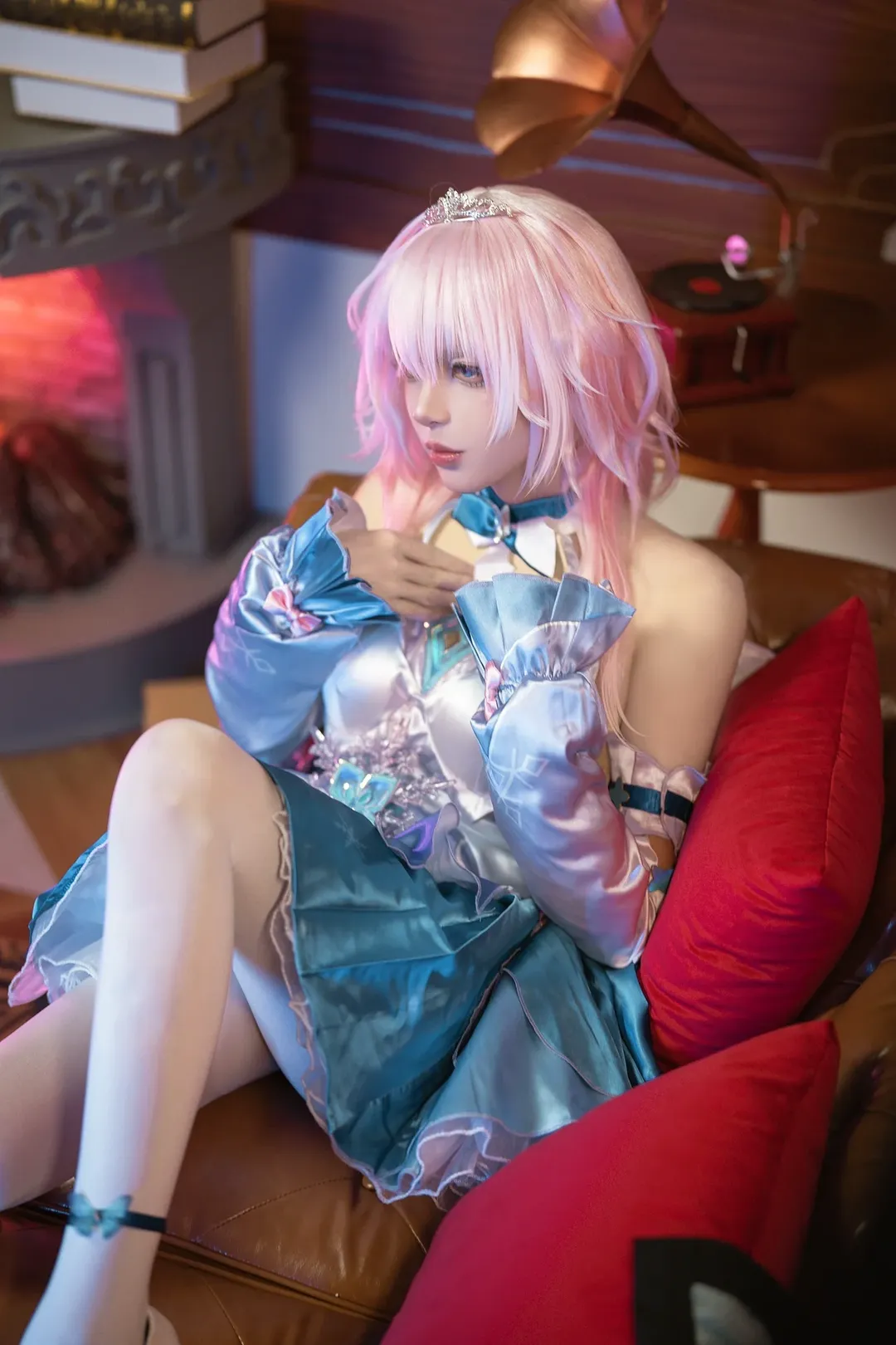 崩壊：スターレイル, 三月なのか コスプレ, 白ニーソコーデ, 女装男子, 礼服コスプレ - 7枚目