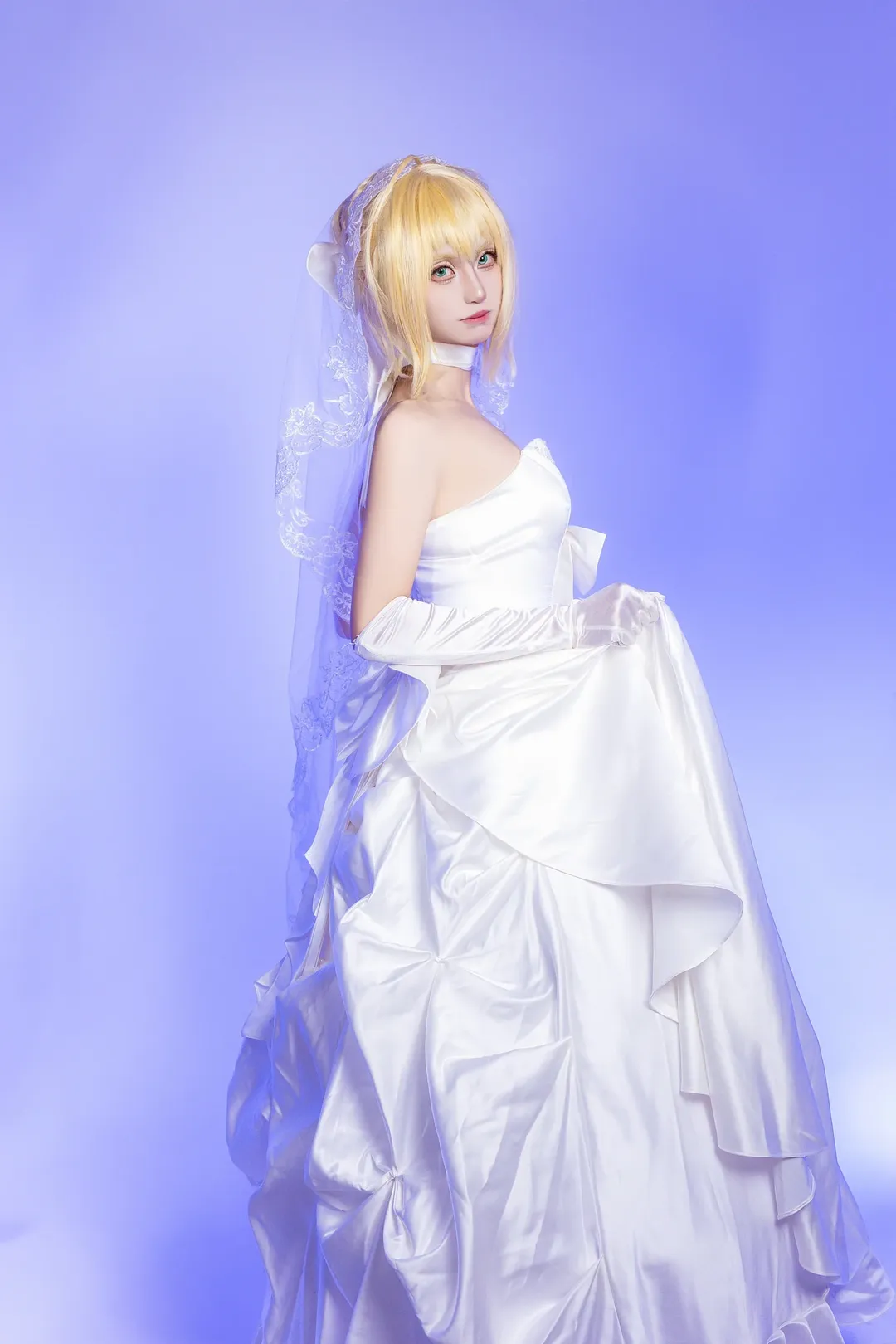 フェイト, セイバー コスプレ, 白いベールのスタイル, ウェディングドレスコスプレ, 金髪緑眼 - 2枚目