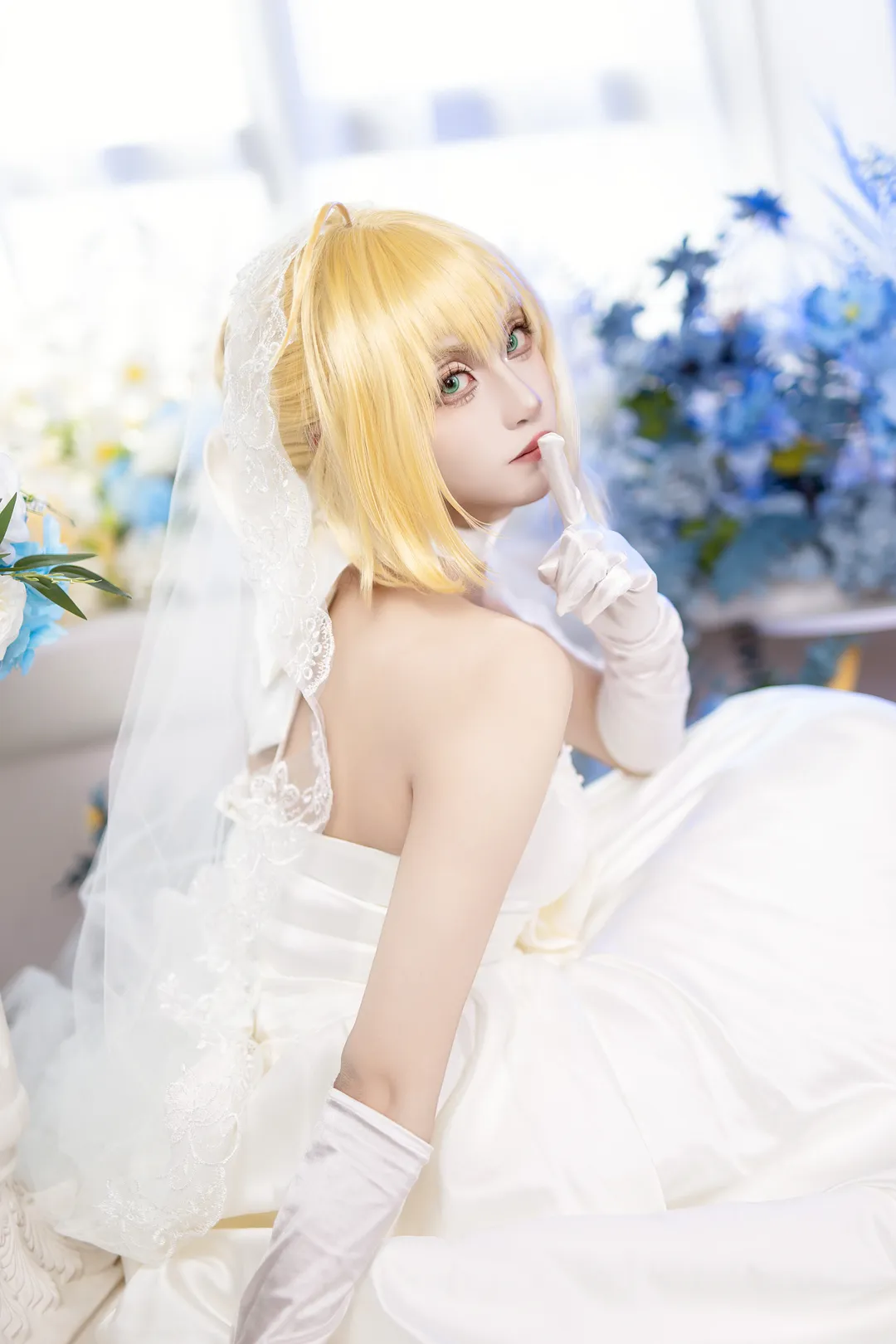 Fate, saber cos, 白紗造型, 婚紗cosplay, 金髮綠眼