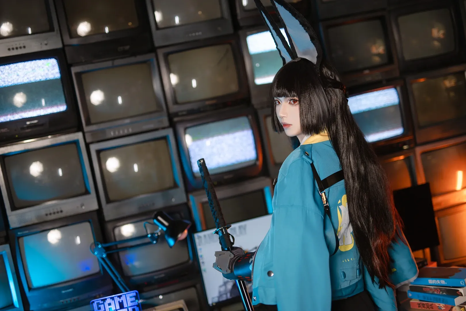 绝区零, Cosplay摄影, 星见雅cos, 特工装扮, 复古风大片 - 第6张
