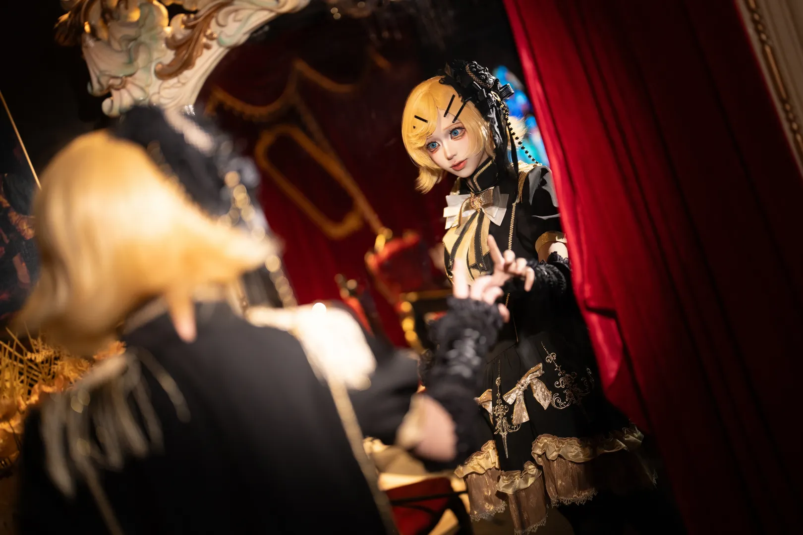 二次元摄影, 私设cosplay, 镜音铃cos, 钢琴写真, 黑金复古风 - 第5张