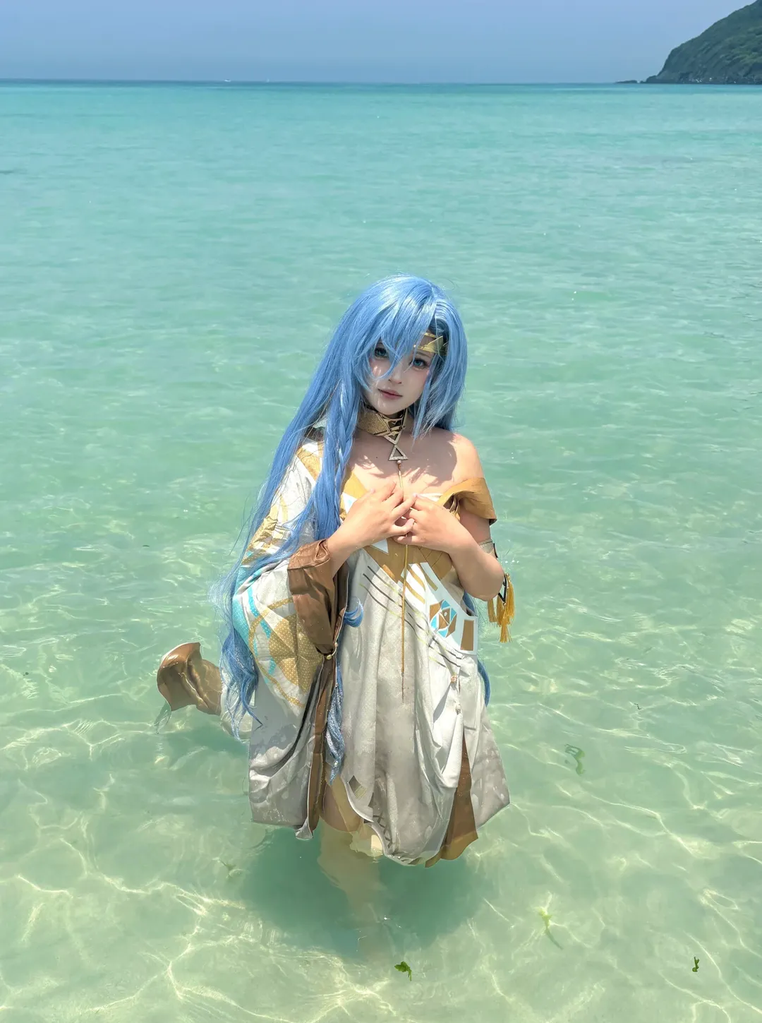 リバース:1999, コスプレ撮影, 37 コスプレ, 済州島でのロケーションフォト, 青髪のお出かけ - 2枚目
