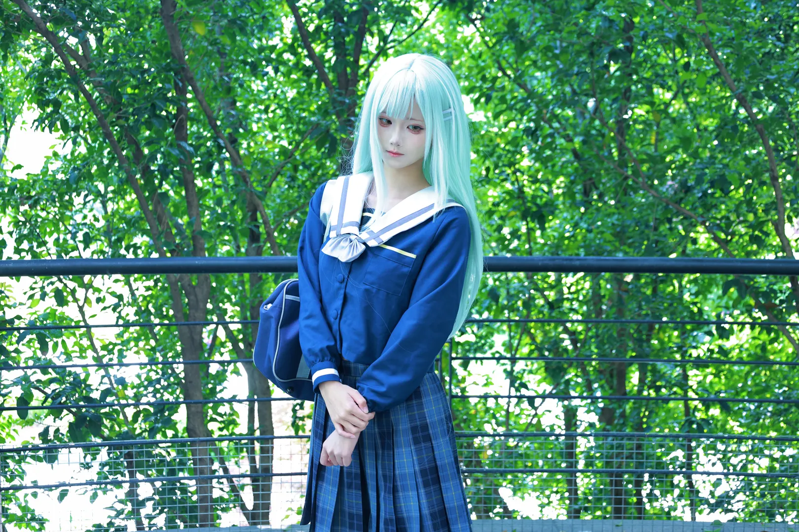 cosplay正片, 若叶睦cos, 二次元外景, BanG Dream! Ave Mujica, 薄荷色长发 - 第1张
