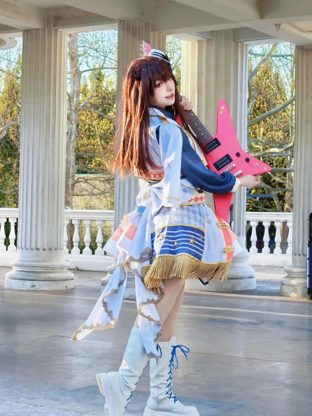 cosplay, 乐队少女, 偶像风穿搭, 春日公园外景, 吉他道具 - 第6张