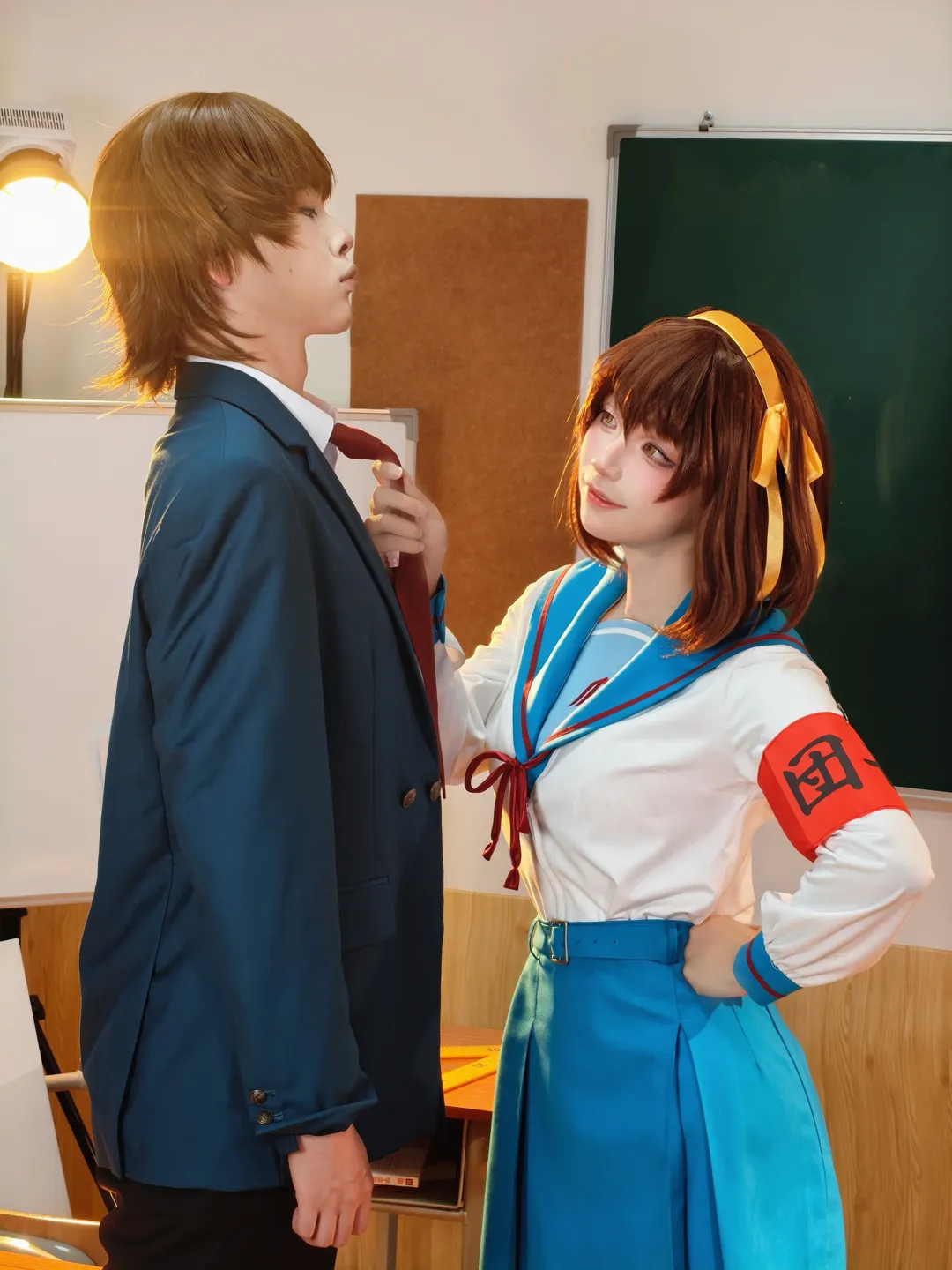 二次元コスプレ, セーラー服コーデ, 教室撮影, 涼宮ハルヒコスプレ, 涼宮ハルヒの憂鬱 - 2枚目
