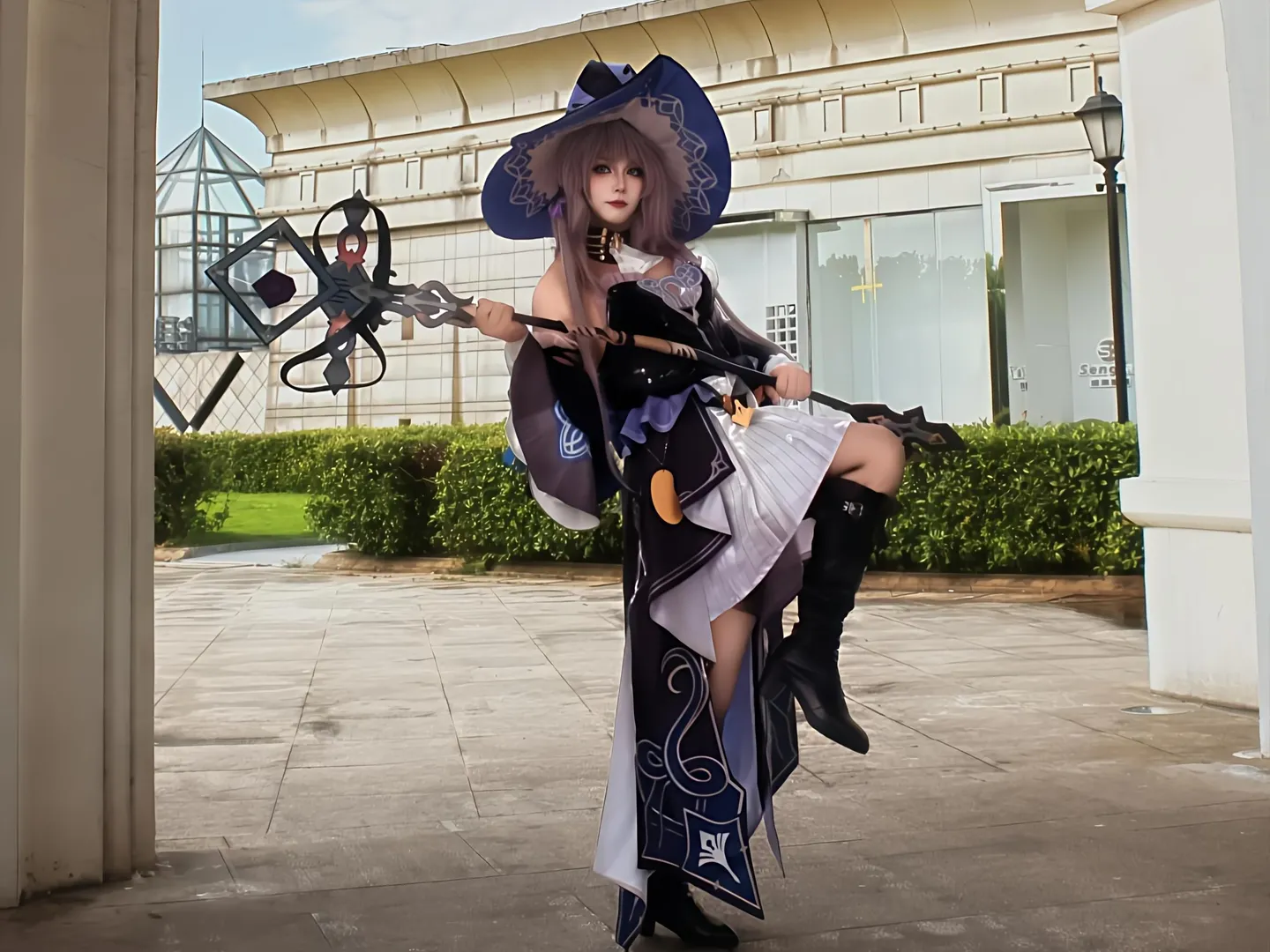 崩坏星穹铁道, 户外摄影, 二次元cosplay, 大黑塔cos, 魔法师装扮 - 第1张