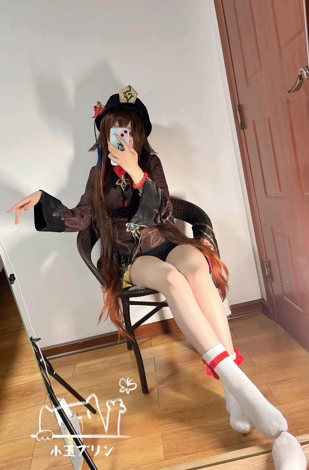 二次元, 原神, 胡桃cos, cosplay穿搭, 居家自拍 - 第1张