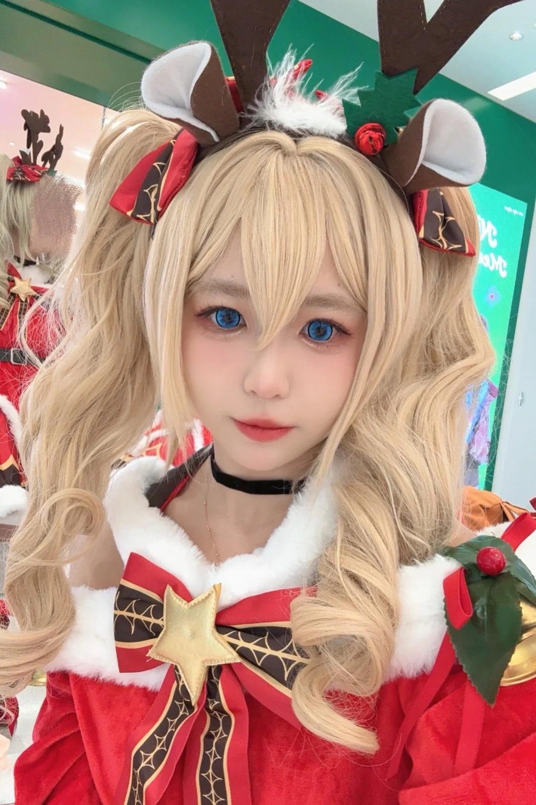 原神, 芭芭拉cos, 圣诞cosplay, 驯鹿装扮, 圣诞树拍照 - 第5张