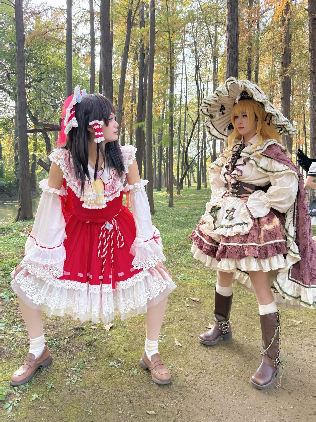 博丽灵梦cos, 东方project, 红白巫女, 身高差亲友, 搞笑互动 - 第3张