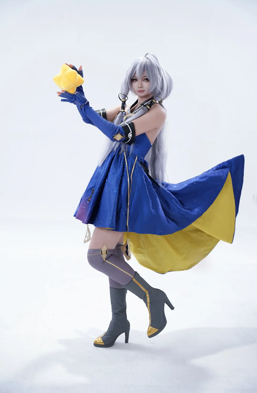 cosplay正片, 星尘cos, 五维介质, 白棚布光, 星尘蓝裙 - 第2张