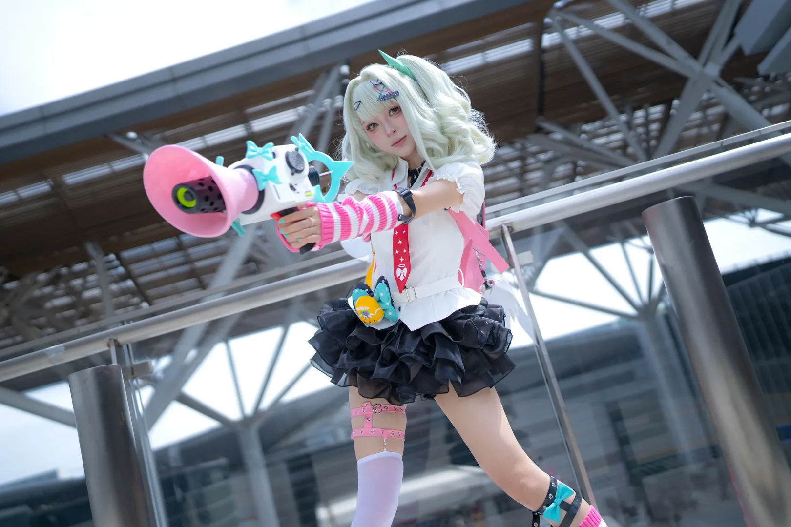 ロールプレイ, アウトドア撮影, 千夏 コスプレ, ミントグリーンのウィッグ, 甘辛ミックスコーデ - 3枚目