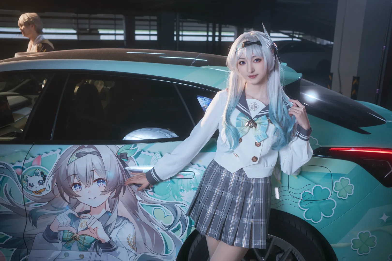崩坏星穹铁道, 流萤cos, 痛车, cosplay分享, 车库摄影 - 第4张