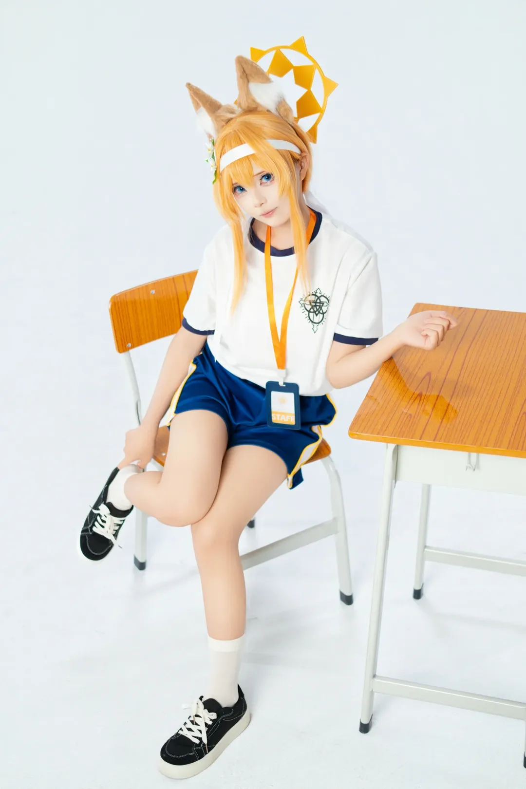蔚蓝档案, 伊落玛丽cos, 白棚摄影, 二次元人像, 体操服cosplay
