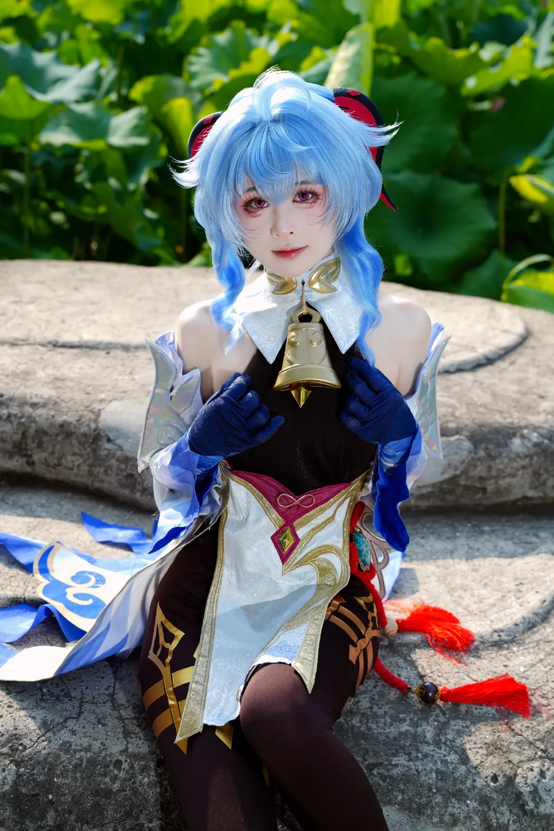 原神, 甘雨cos, cosplay摄影, 外景写真, 夏日荷塘 - 第6张