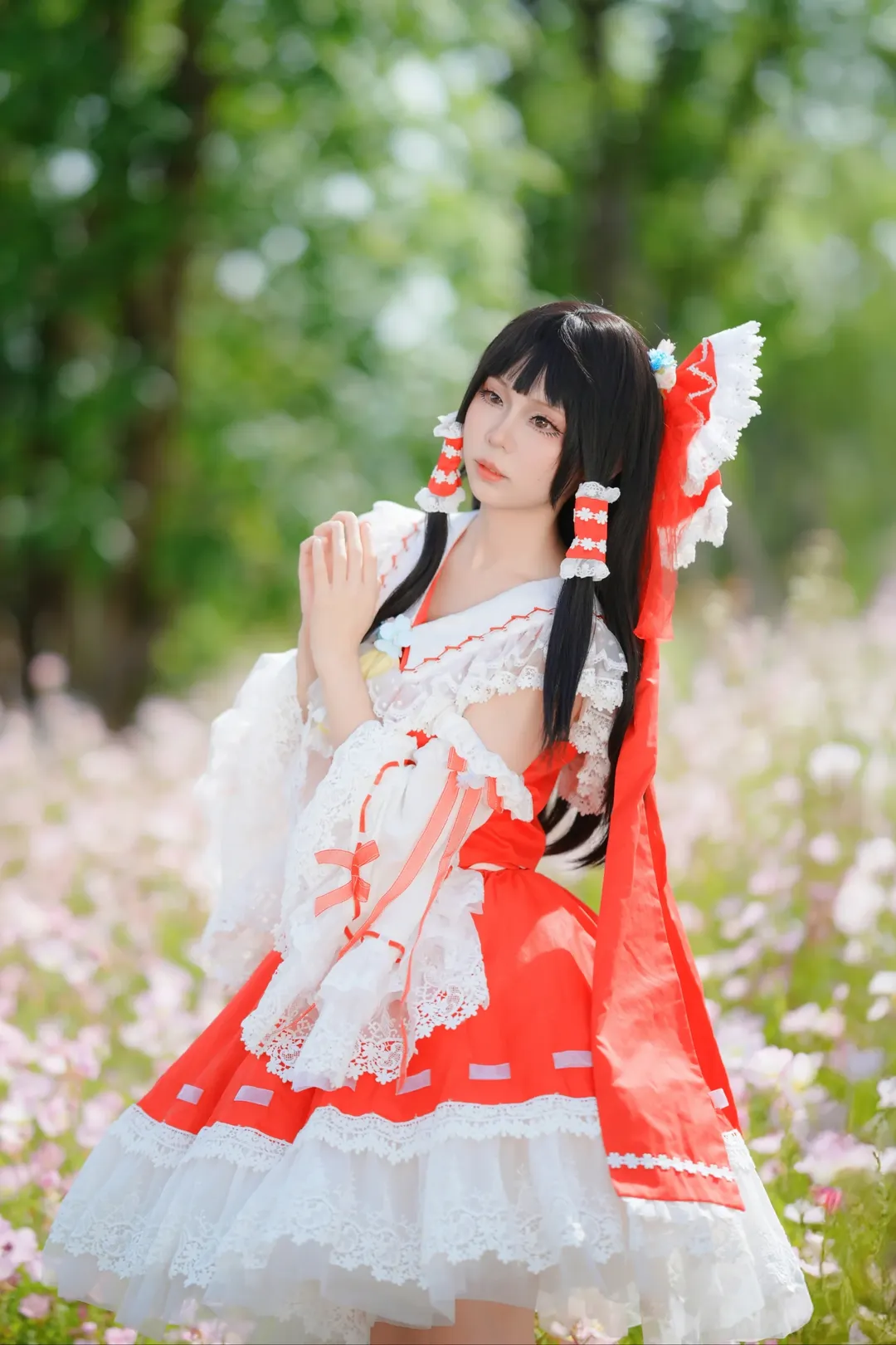 博丽灵梦cos, 东方Project, 外景摄影, cosplay正片, 月见草花海 - 第11张