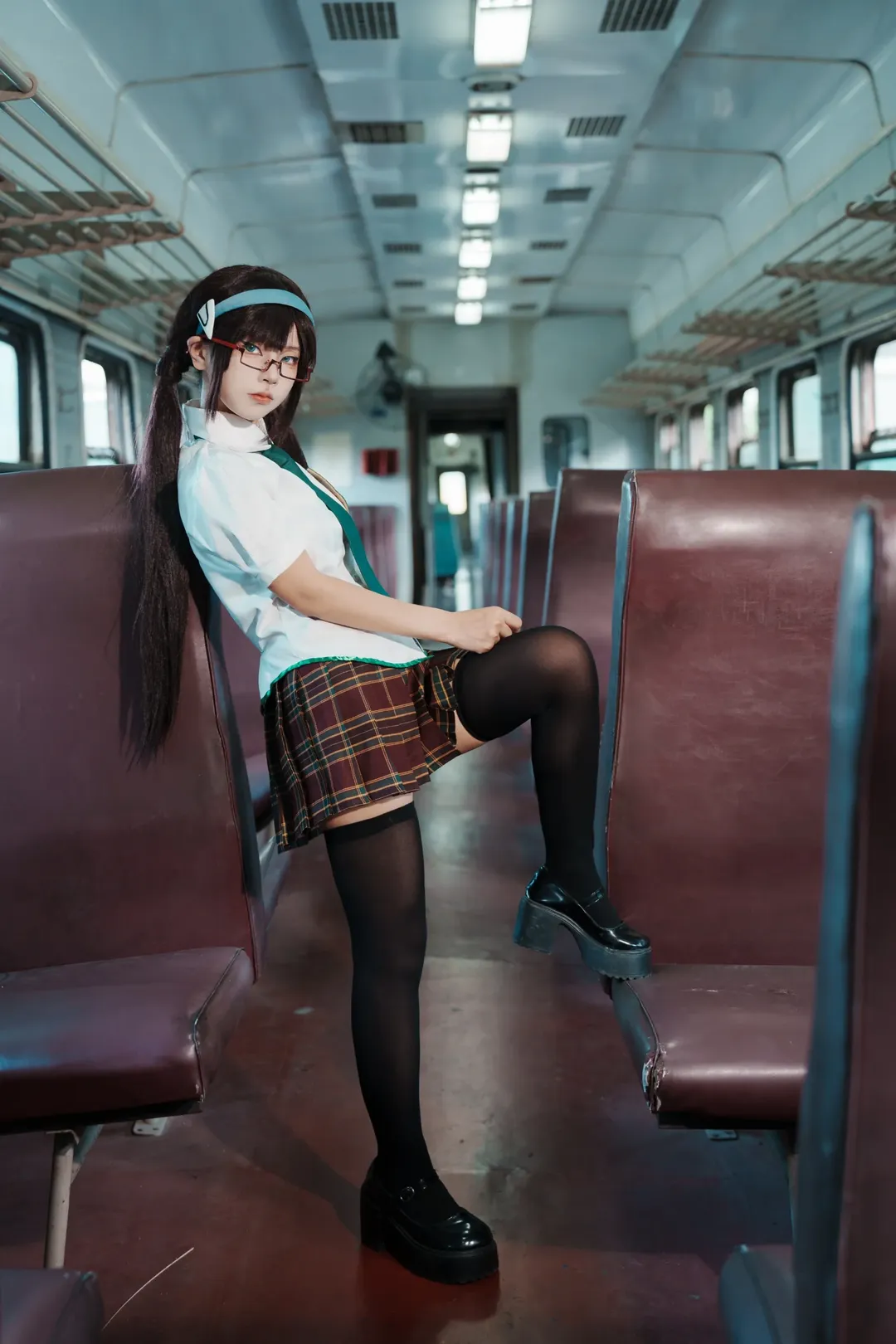 JK制服, 成都约拍, 真希波cos, 工业风场景, 索尼人像 - 第5张