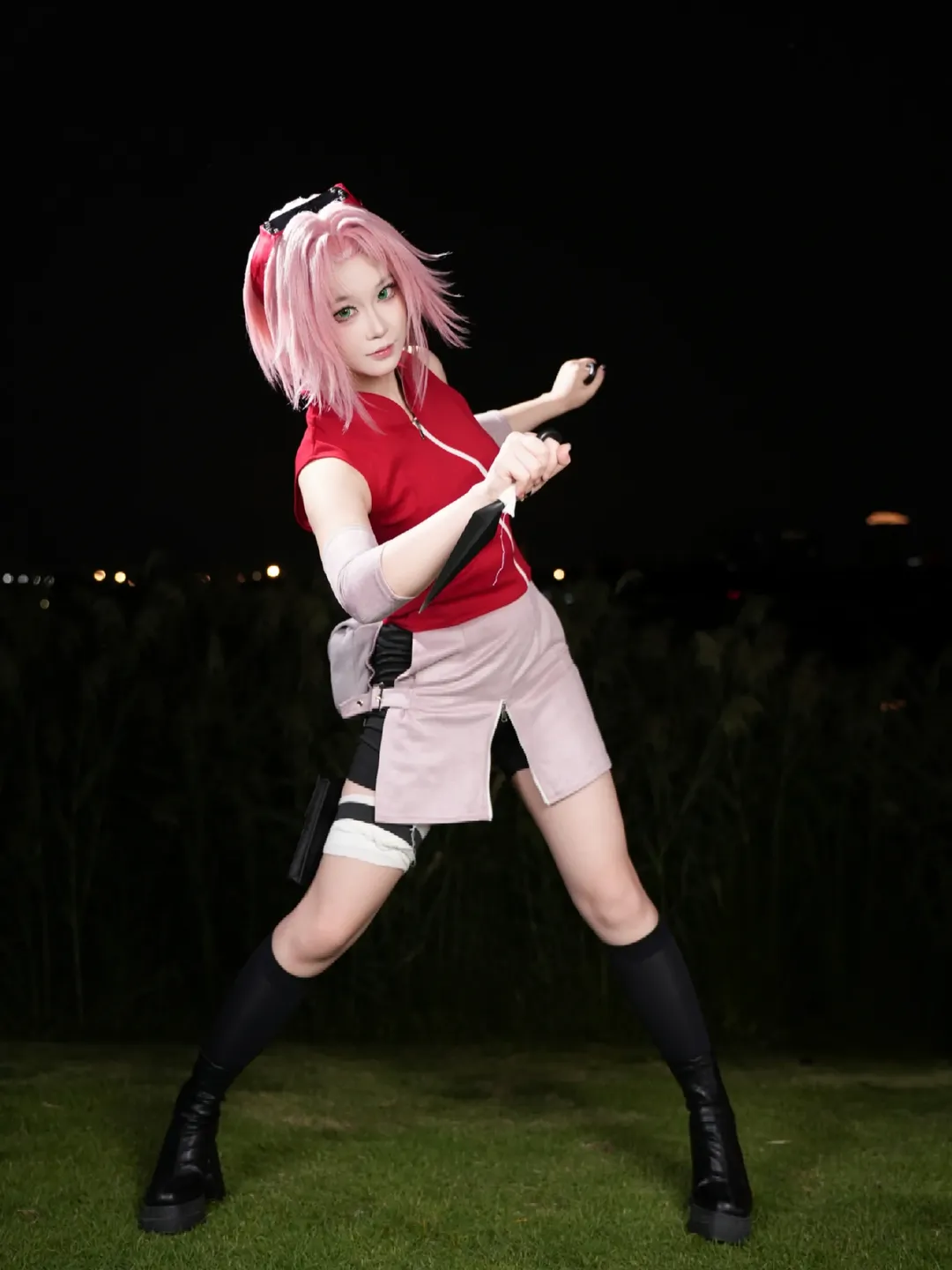 Anime-style photography, Cosplay photoshoot, Chengdu World Line Anime Exhibition, Night location shoot, Haruno Sakura cosplay - Image 1