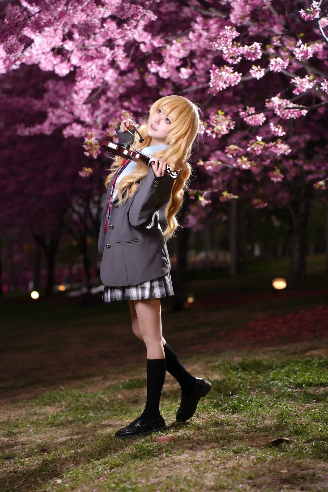 二次元cosplay, 漫花庄园, 宫园薰cos, 四月是你的谎言, 夜樱摄影 - 第1张