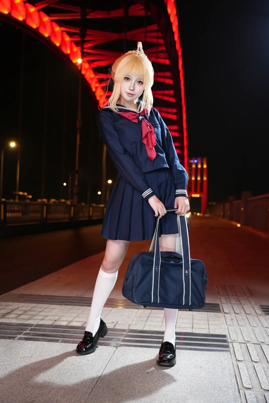 Fate/Grand Order, 阿尔托莉雅cos, 二次元cosplay, 水手服, 夜景写真 - 第3张