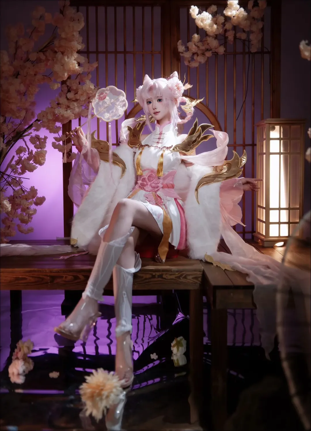 古風コスプレ, ピンク髪の少女, 狐耳獣娘, 仙侠衣装, ファーショール - 2枚目