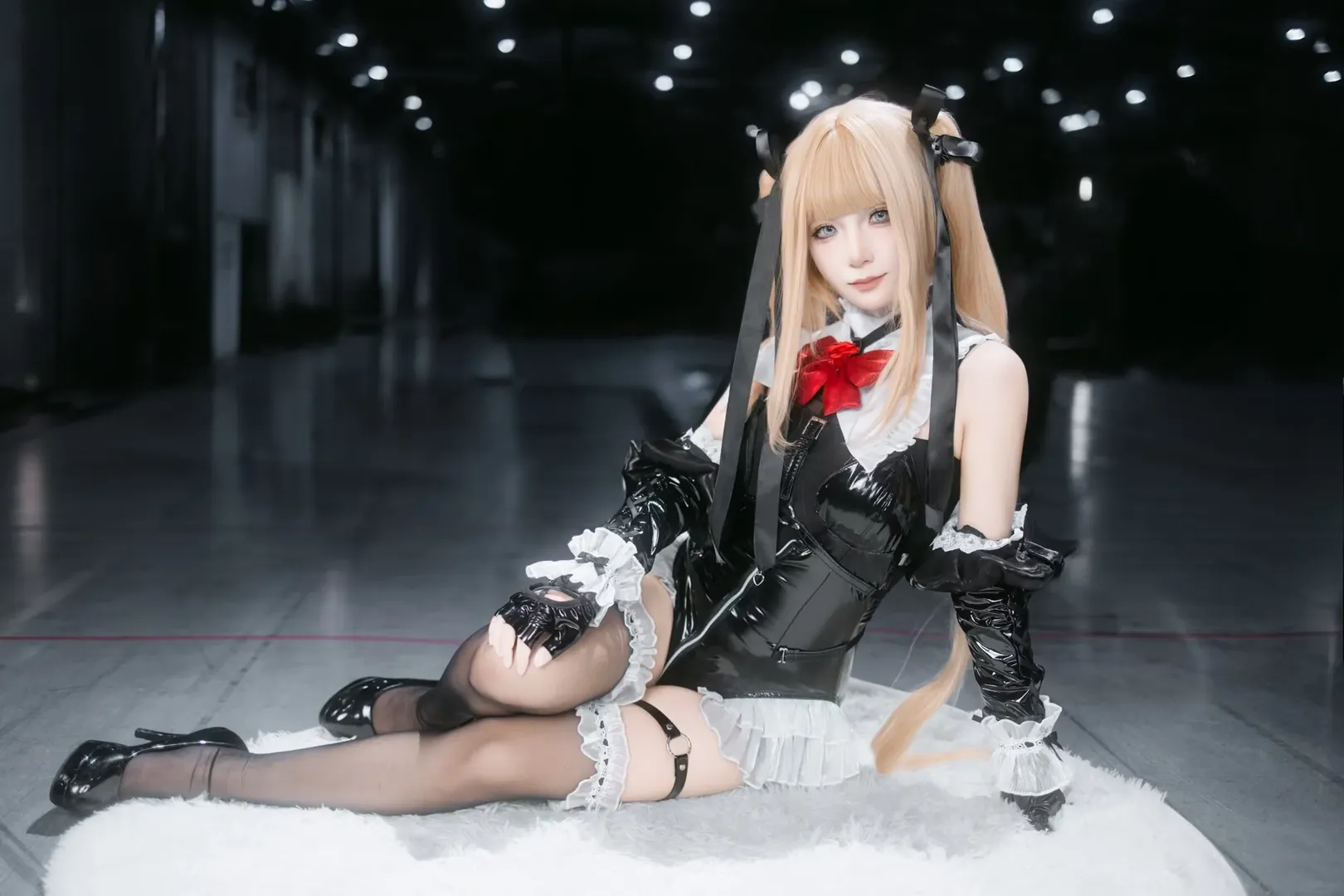 Cosplay studio shooting, Misa Amane cosplay, Death Note, Mary Saotome cosplay, Patent leather maid outfit - Image 2