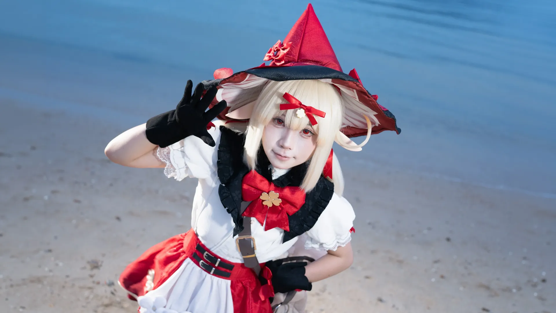 原神, 可莉cos, 二次元cos, cosplay摄影, 海岛外景 - 第1张