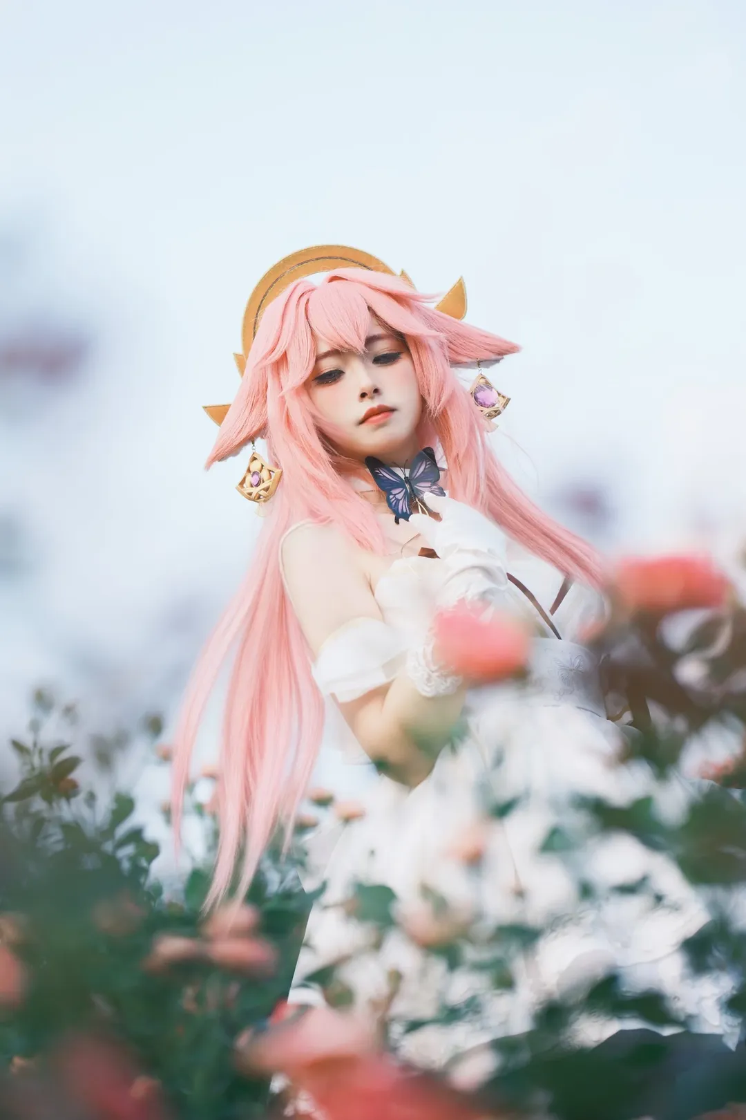 原神, Cosplay摄影, 八重神子cos, 动漫角色扮演, 月季花海 - 第2张