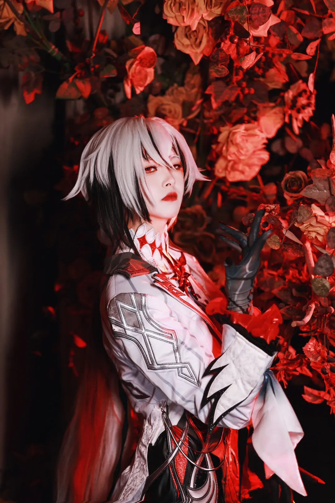 Genshin Impact, Anime-style photography, Arlecchino cosplay, Dark style cosplay, Gothic style
